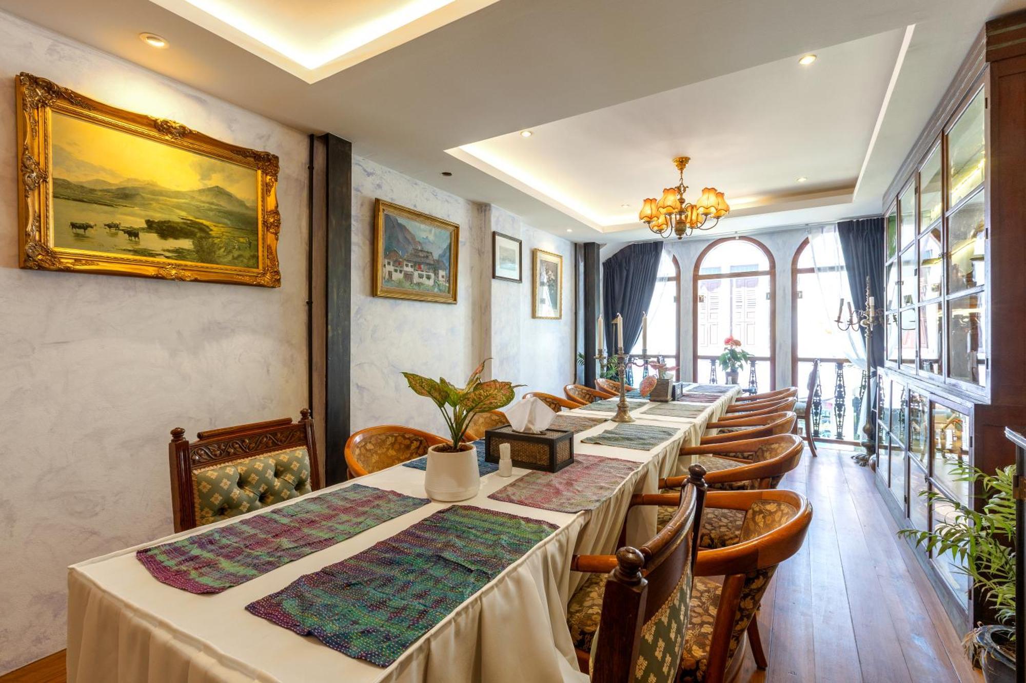 Hotel Twelve 8 Boutique House 3*