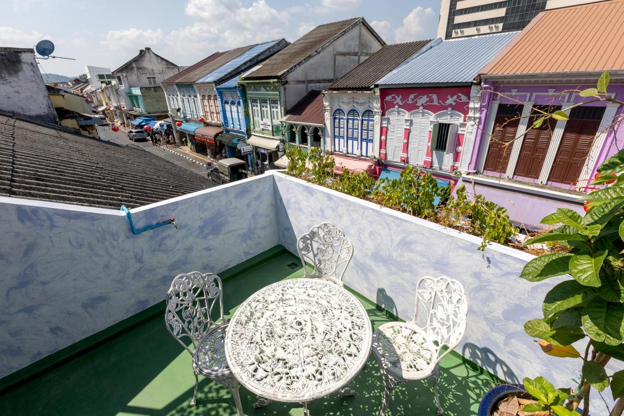 Hotel Twelve 8 Boutique House