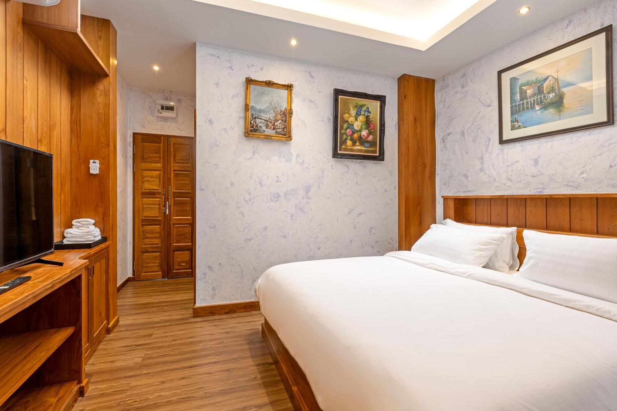 Twelve 8 Boutique House 3* Phuket