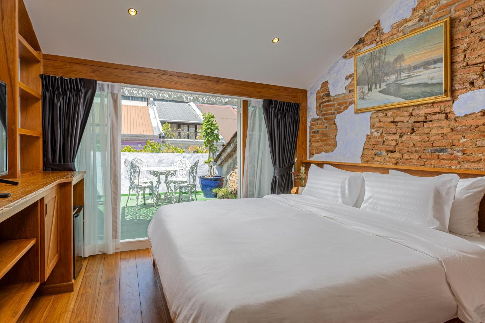 Hotel Twelve 8 Boutique House 3*
