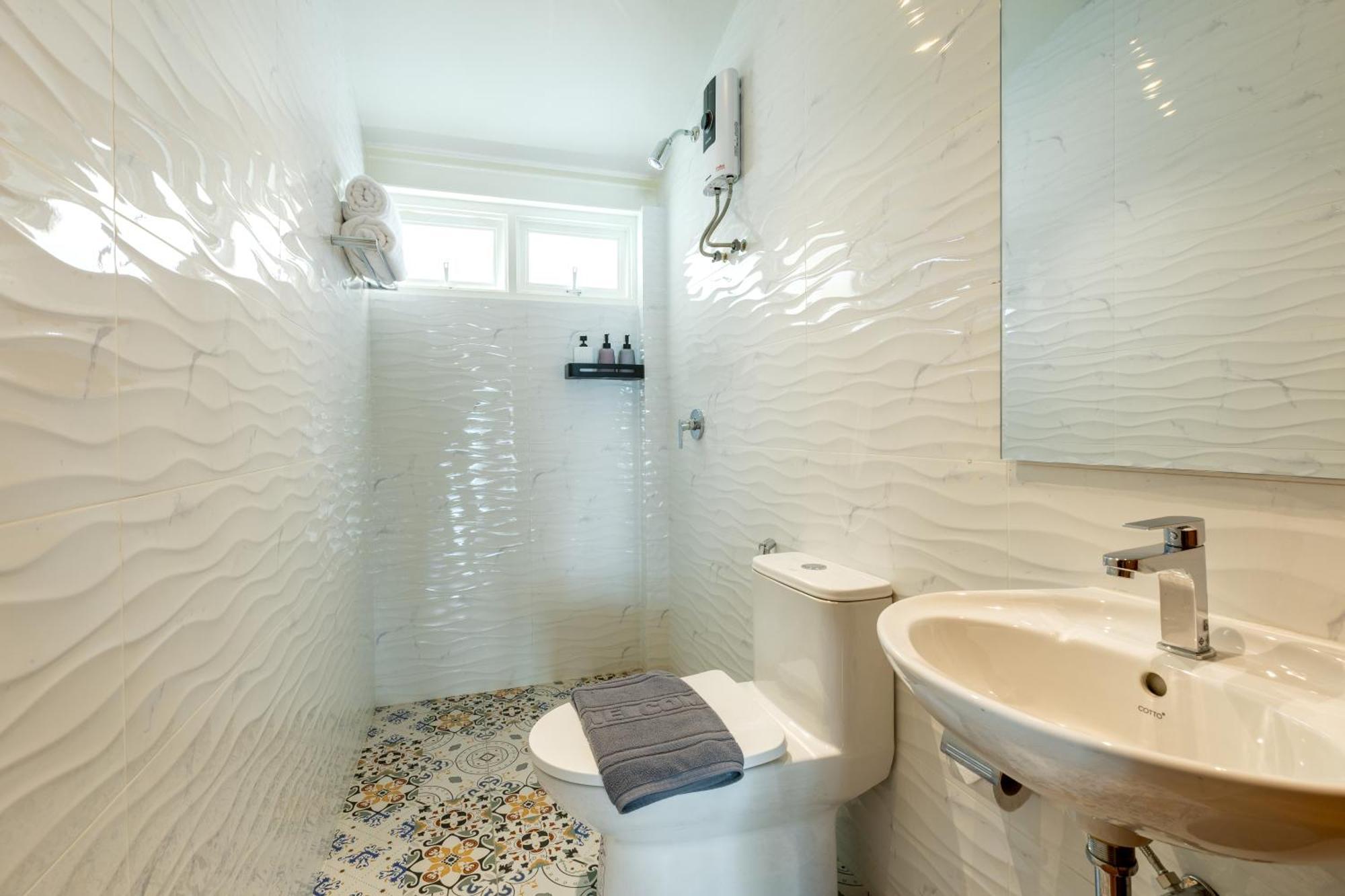 Hotel Twelve 8 Boutique House 3*